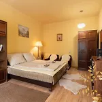 Budapest Central Vintage Apartment