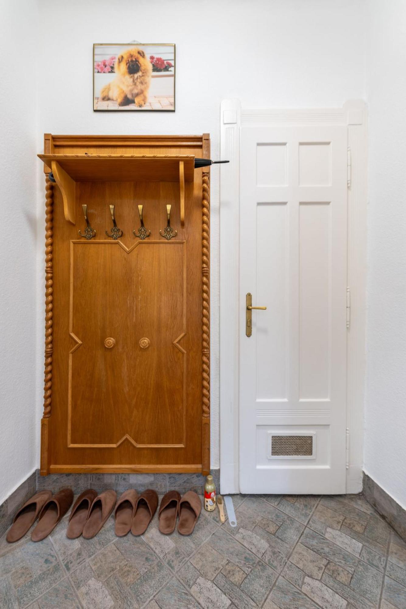 Apartment Vintage